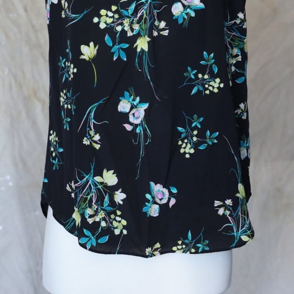 Lauren Conrad black floral pleated neck blouse szS - Picture 2 of 8